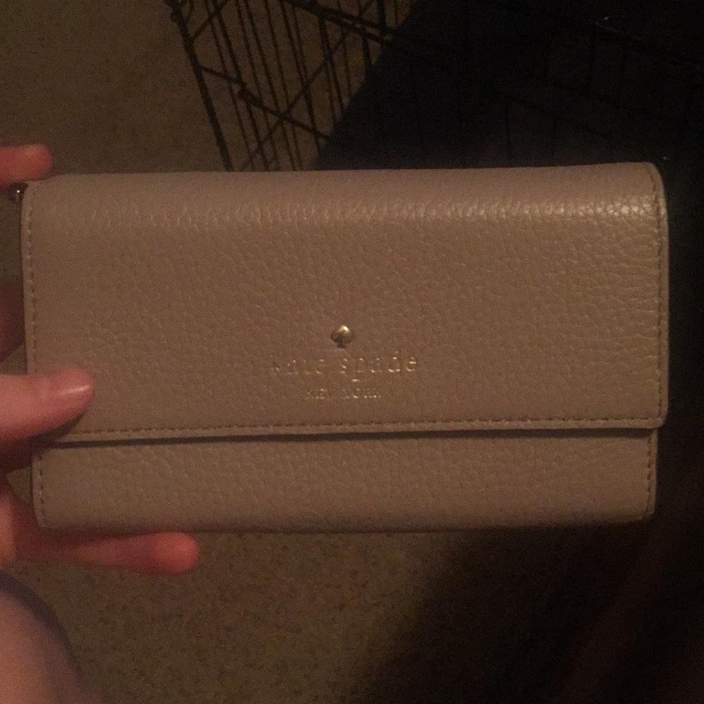 Kate Spade wallet/wristlet